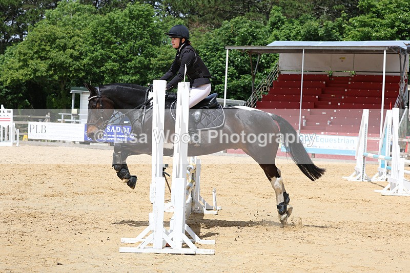 3E7A4966 - Class 9: 80cm Senior