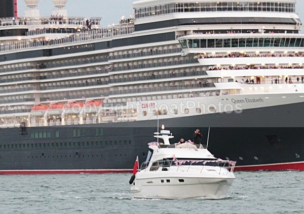 120605 SERINA IMG_7526 - THREE QUEENS MEET IN SOUTHAMPTON 5th June 2012