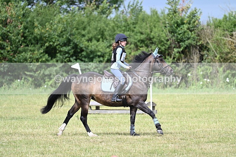 WJ7_5071 - 60cm XC Time 10:17 to 10:49