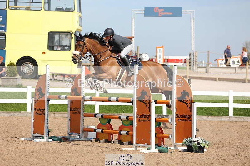 240510A-160004-09036 - Cls 18 1.10m National Am Quali and Open