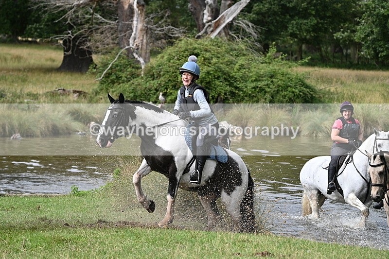 WJ7_1695 - Time at Water 10:48 to 11:13