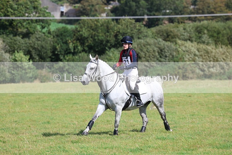 3E7A6706 - Class 1: Trebudannon Open: Pheasant Feeder