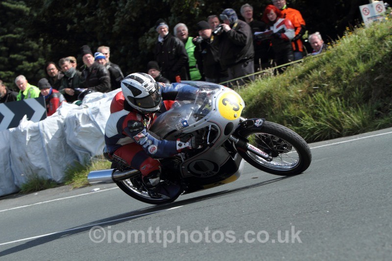 Michael Dunlop - Bennetts 500cc Classic TT