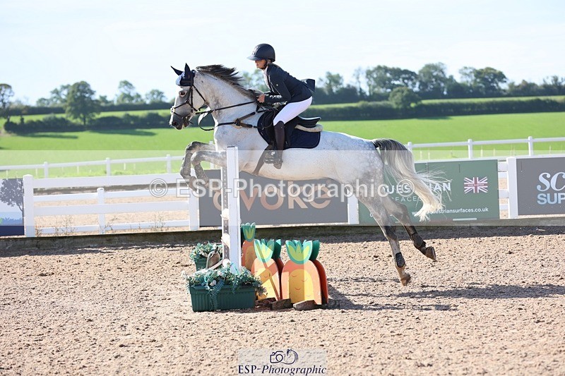 250913-103656-06097 - Cls 21 Snr British Novice and 90cm Open