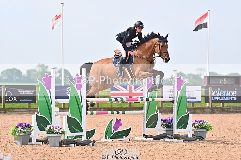 260509-105555-01742 - Cls 26a Snr Foxhunter
