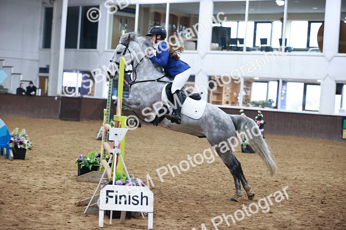 SBM_002972 - Class 13 - Blue Chip Pony Newcomers 1.00m