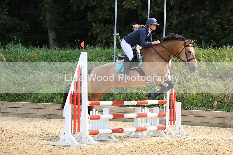 3E7A1484 - Class 4: Senior British Novice/90cm open