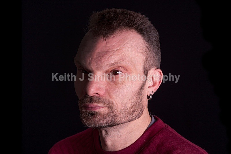 8SKJ0567 - Profile Shoot