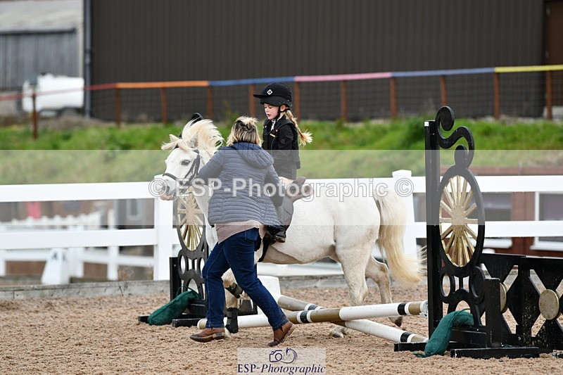 241013B-085534-00056 - Cls 1 Clear Round