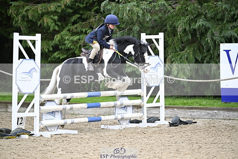 251005A-102449-03290 - Cls 04 GR 70cm