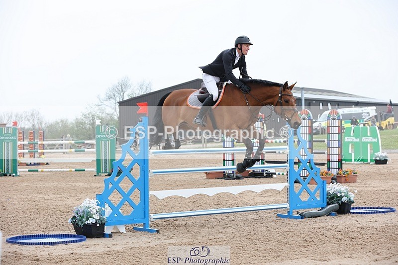 250424-130252-05704 - Cls 1 - 2 Star Small Tour