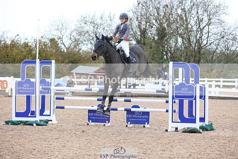 231112A-122742-04004 - Cls 19 Snr 1.05m Open