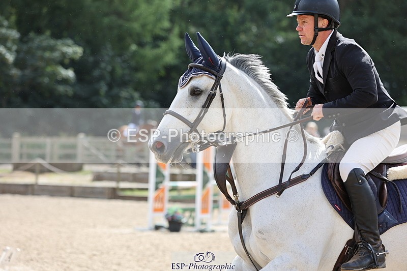 250705A-163106-16082 - Cls 37 1.05m Amateur Quali