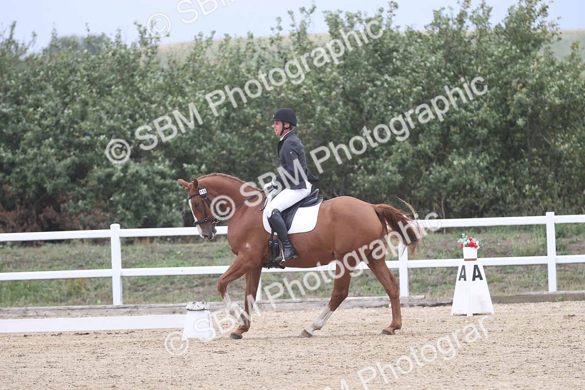 SBM_004308 - Class 9 - Novice 3 Champs