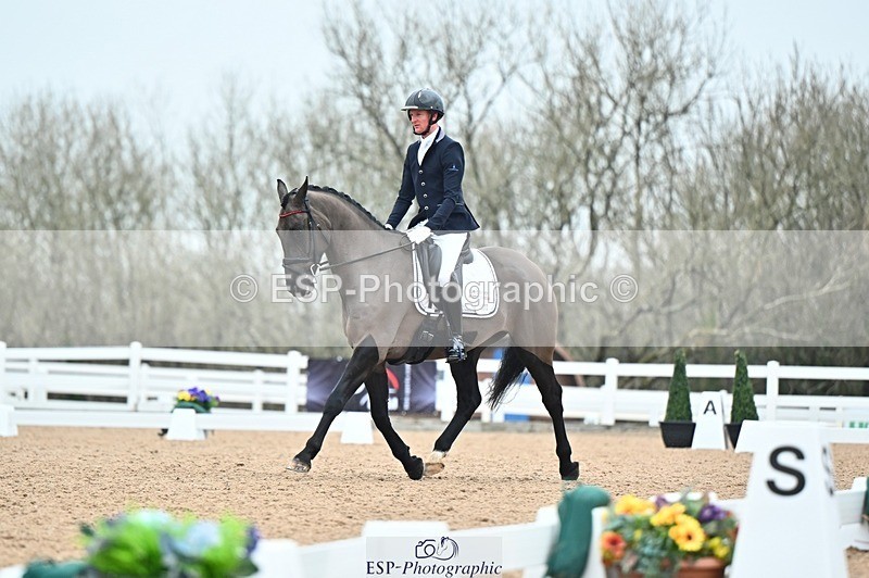 250214-115347-01185 - 132-Ben.James-Onyx.T