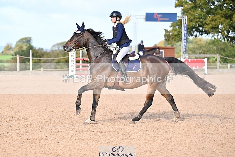 251005-104544-02855 - Cls 15 Foxhunter and 1.20m