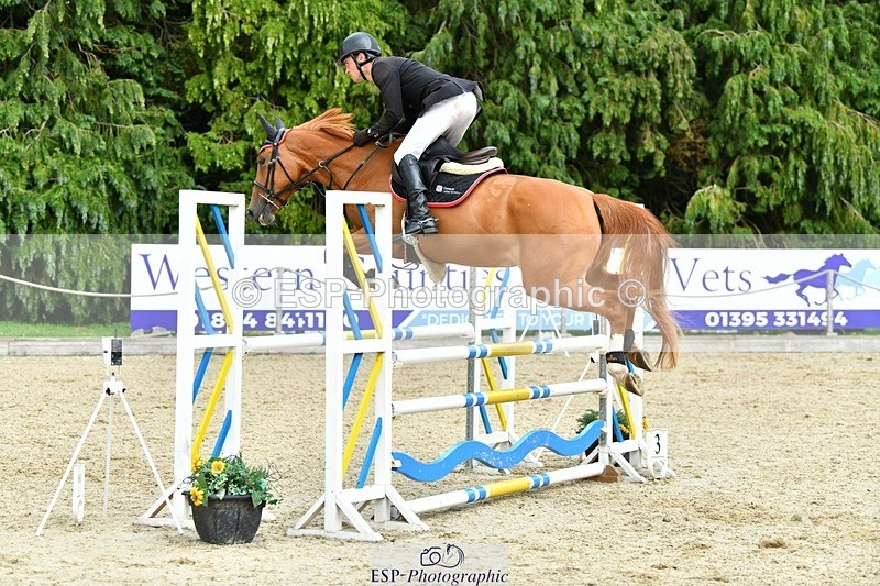230712-174513-25586 - Cls 57 Newcomers & 1.10m Open