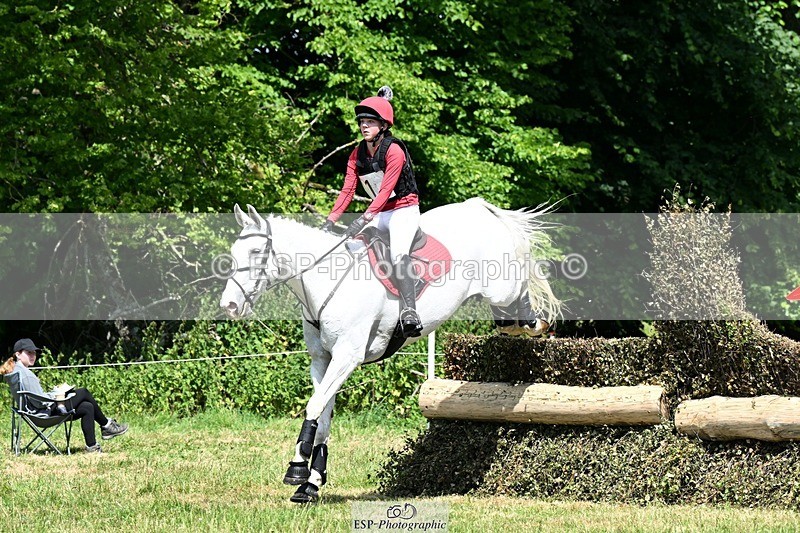 240629X-114251-0586 - 001-Issy_Baldock-FREDDIE