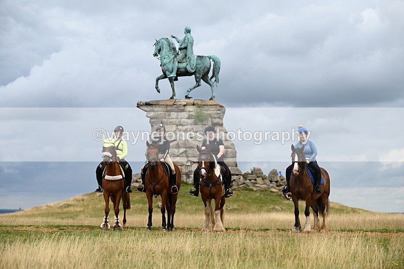 DSC_4828 - Time at Statue 11:10 to 11:42
