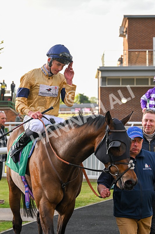 220425-Race 6-Perfectly Timed-9434