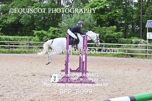 BPP_8099 - CLASS 11 SUN Senior BritiNovice/ 90cm Open