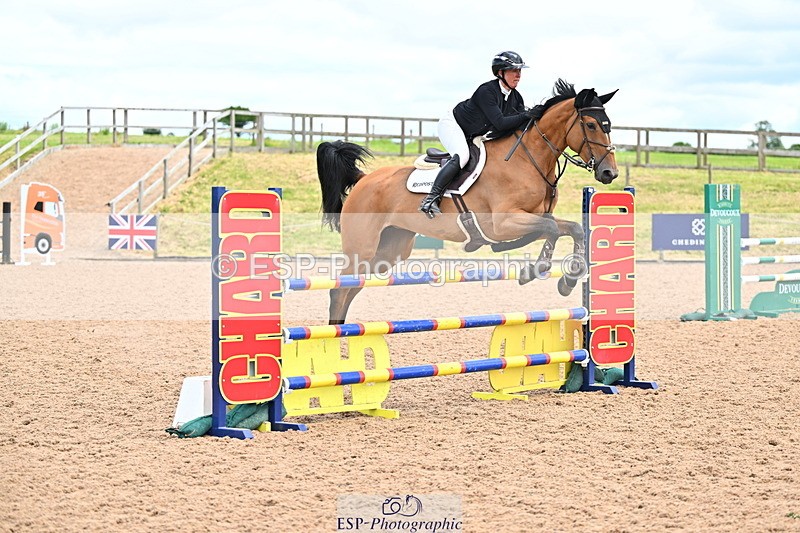 240608A-123519-02315 - Cls 4 Snr Newcomers and 1.10m Open