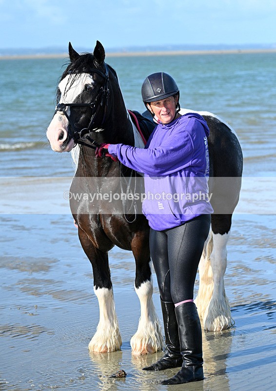 WJ7_3620 - Kellie & Churchill ... do Hayling Island 25-08-24