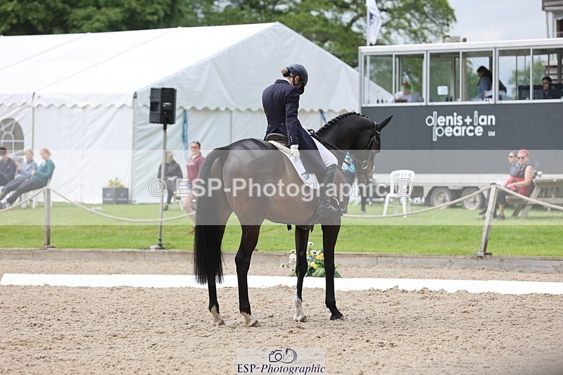 240524-161231-10080 - 370-STORM_IN_DECEMBER-Claire_Fielding