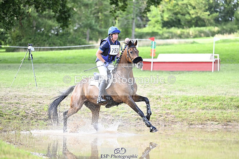 240804-173819-19009 - 753-Tim_Cheffings-GASTON