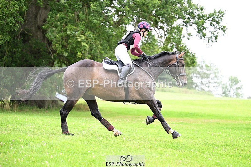 240803-110615-01212 - 056-Ellie_Batten-KING_KASHU