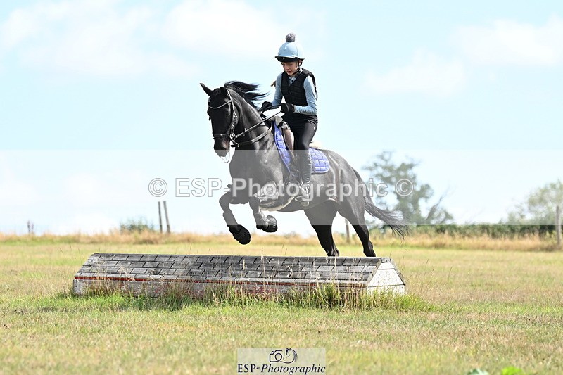 250821B-104242-00155 - Group B - Danielle