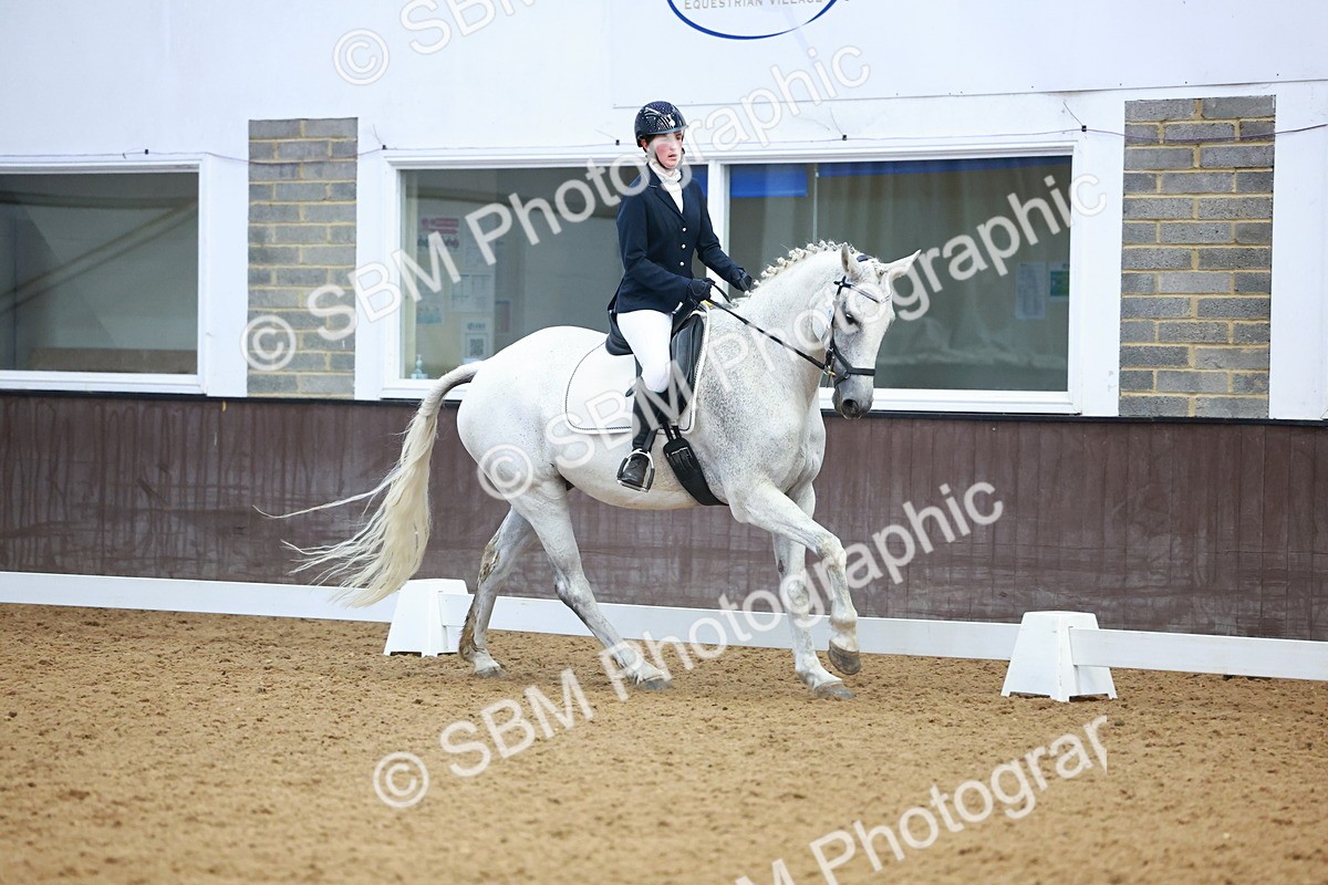 0B8A9134 - Class 6 - Novice 3