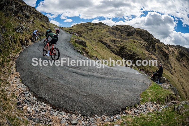 121133 - Hardknott Hairpin 12.00 - 13.00