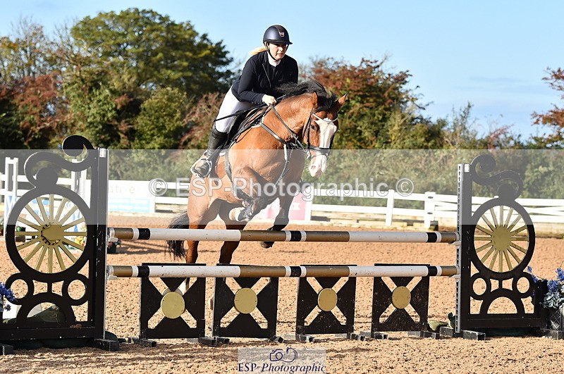 231014A-095118-03779 - Cls 12 British Novice & 90cm Open