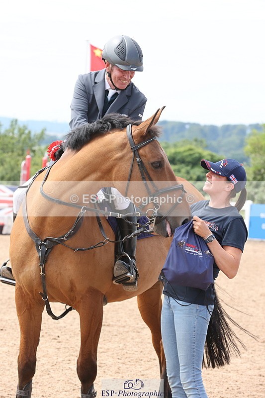 240718A-133449-05598 - Cls 9, 1 Star Bronze Tour 1.10m