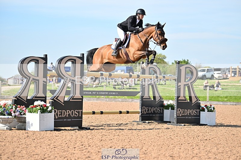 240510A-164341-09257 - Cls 24 National 1.40m Open