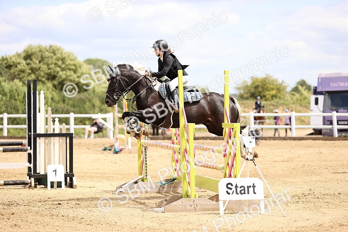 SBM_000051 - Class 3 - 90cm showjumping