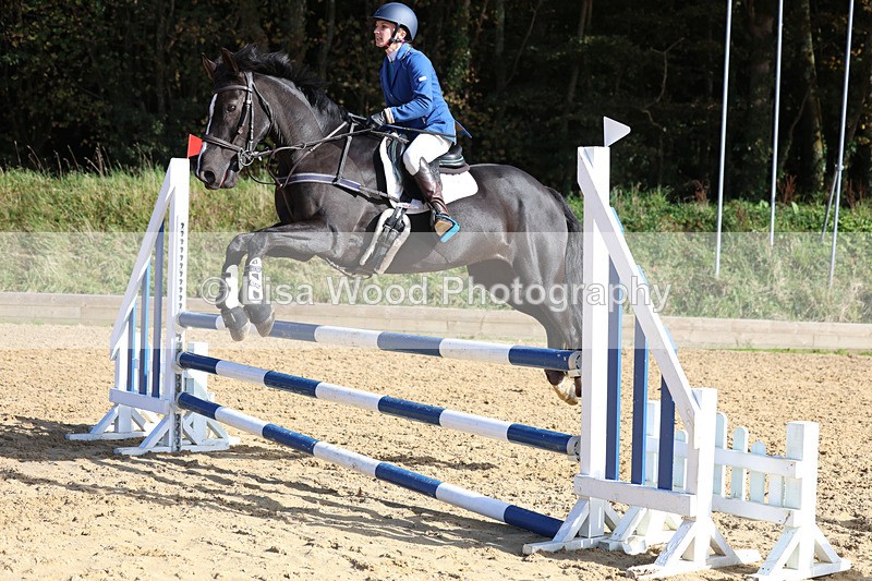 3E7A5584 - Class 10: 90cm open