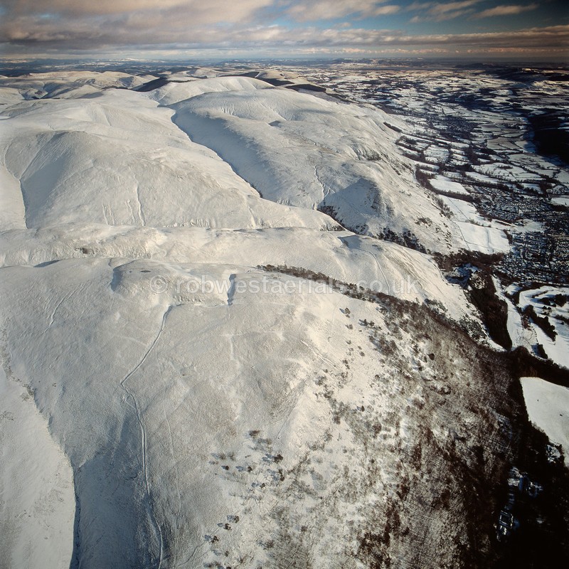 aerial pictures of Scotland Scotlands mountains hills moors highlands