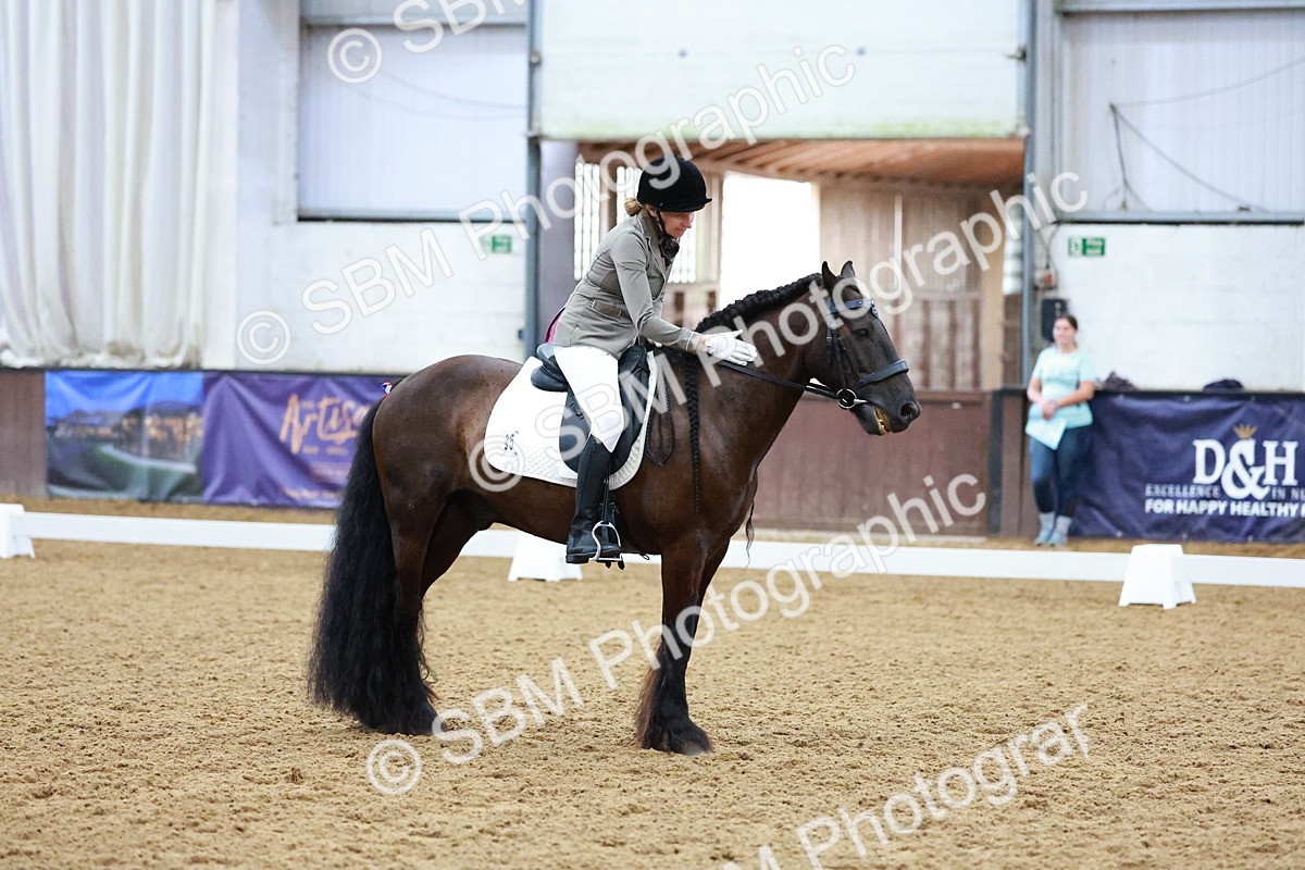 SBM_002334 - Class 7 - P4 Championship - 11.43-13.35