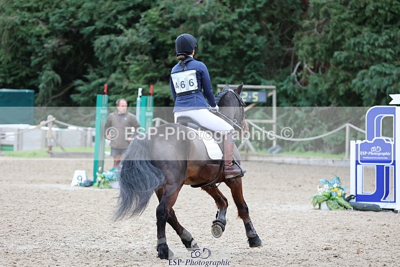 251026A-144513-26474 - F-466-Amber.Golley