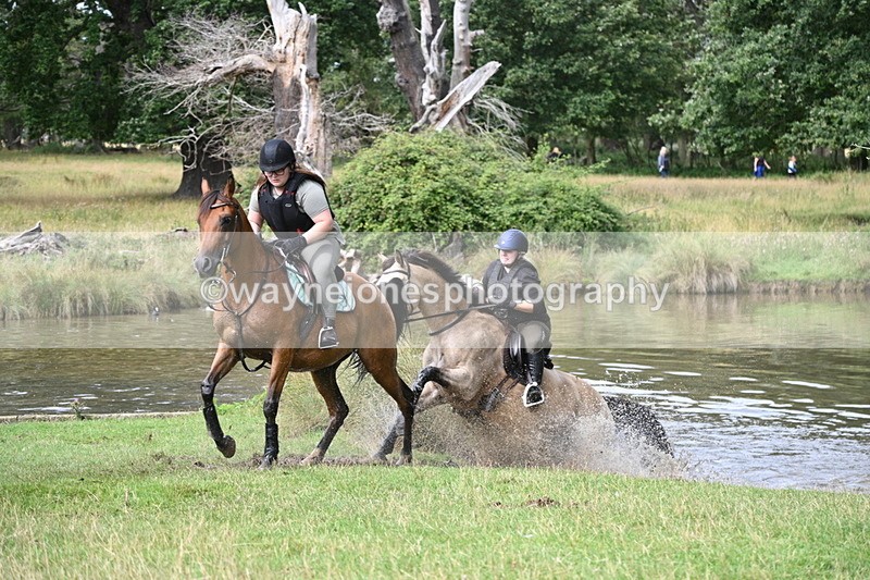 WJ7_1626 - Time at Water 10:48 to 11:13