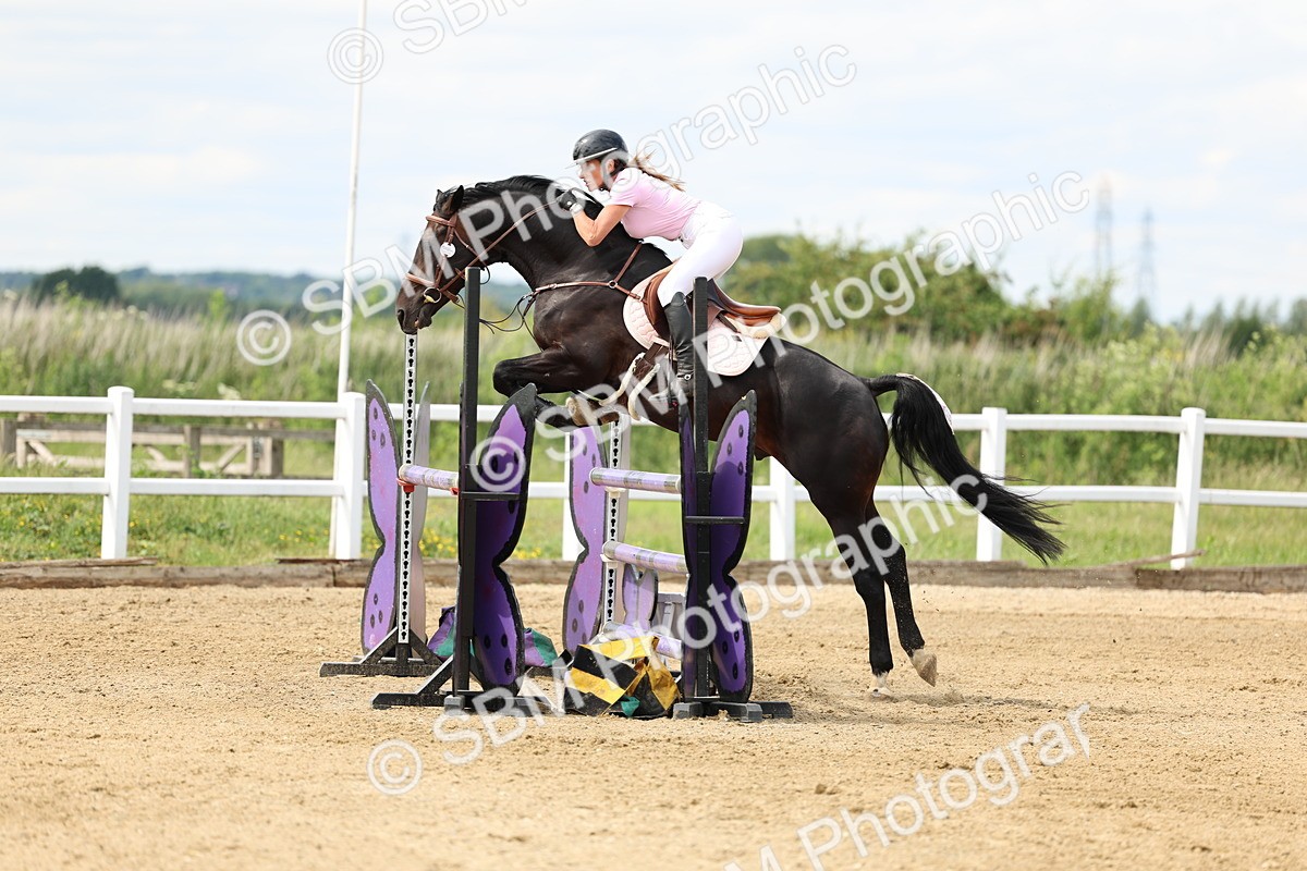SBM_006059 - Class 19 - Senior Newcomers - 1.10m