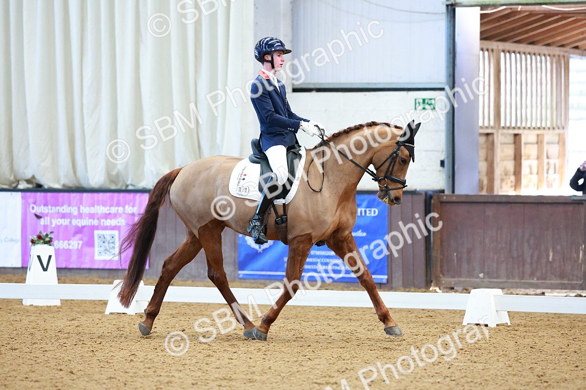 SBM_001321 - Class 18-15-16-22 - Elementary 5 Novice 5-Novice 6