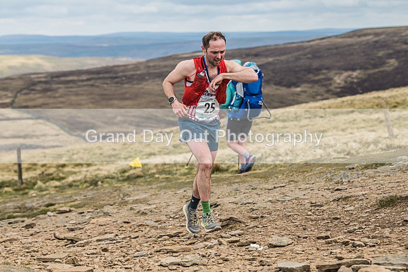 3 Peaks-116 - The 3 Peaks Race Saturday 27th April 2024