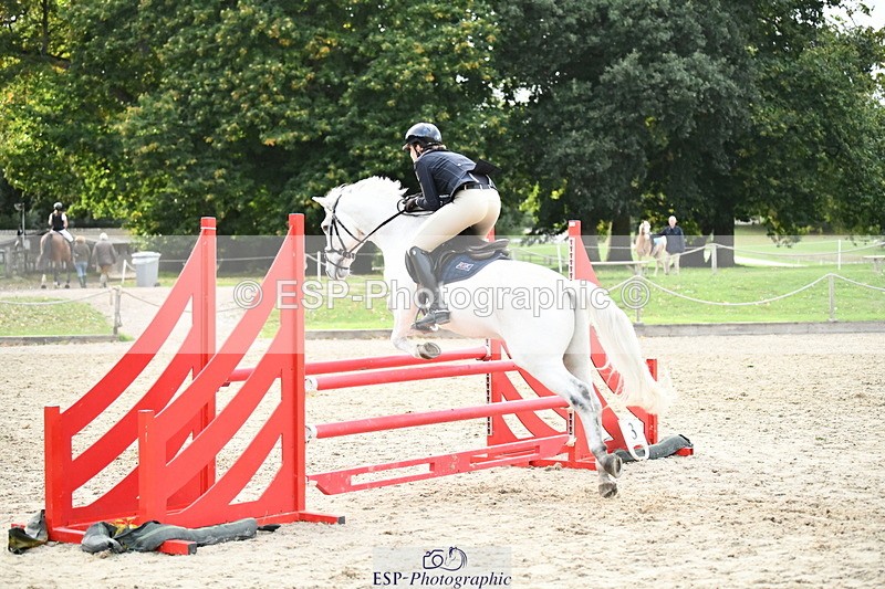 251004A-172754-02443 - Classes 12 & 13 90cm