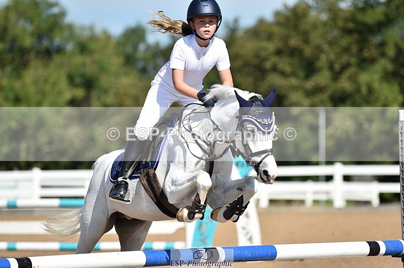 230903A-113008-04206 - Cls 18 Pony Brit Novice & 80cm Open
