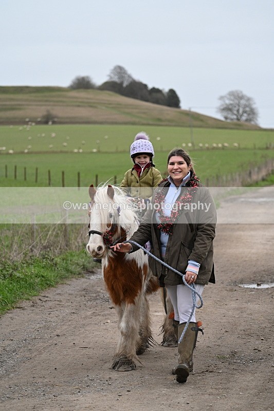 WJ7_1433 - Walk Home