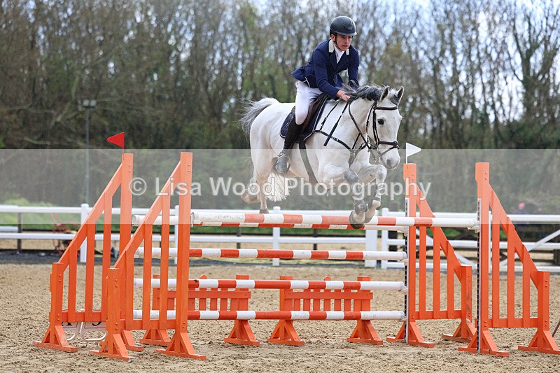 3E7A2468 - Class 9: Senior 1.30m open