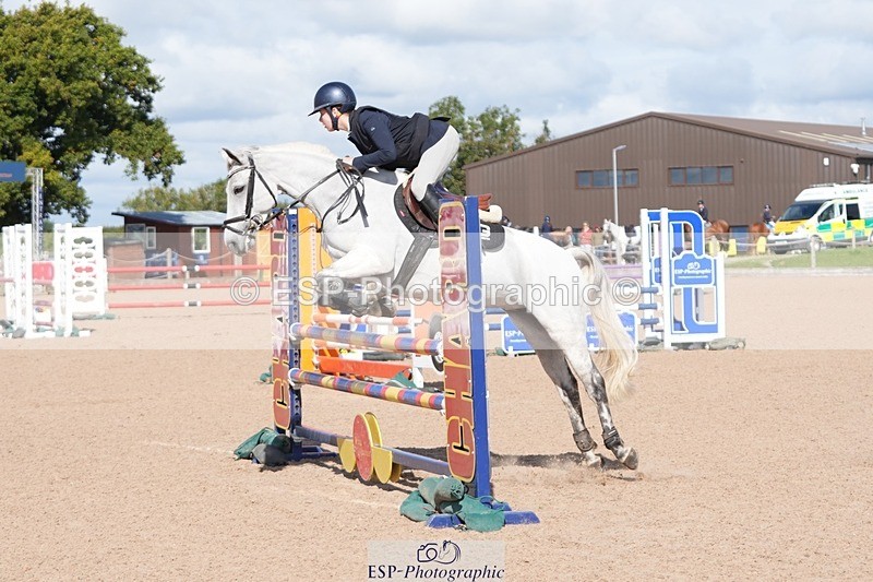 250921-113838-02515 - Cls 6 Pony Newcomers and 1m